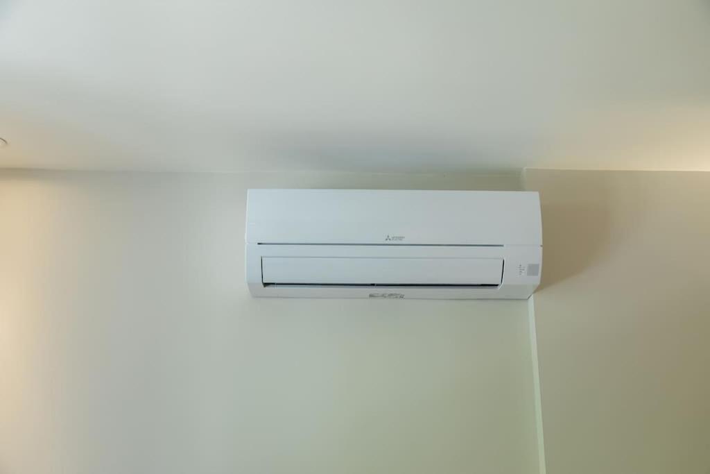 Le Pearl Appartement De Charme En Bord Riviere Collobrieres Luaran gambar